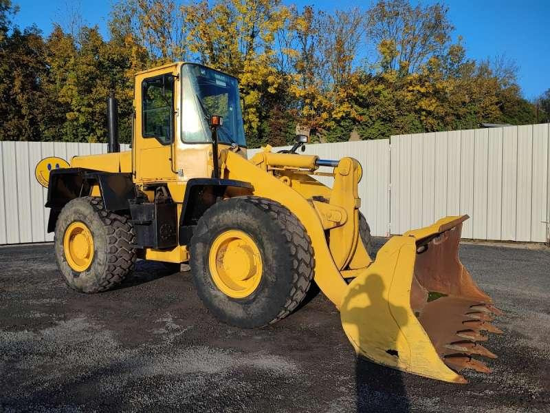 Komatsu WA270-3 - Kolesový nakladač: obrázok 1 Komatsu WA270-3 - Kolesový nakladač: obrázok 1