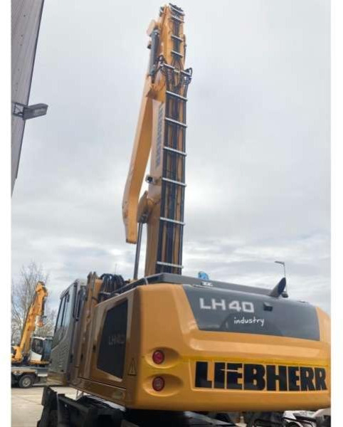 Liebherr LH40 M LITRONIC - Překládkové rýpadlo: obrázok 5 Liebherr LH40 M LITRONIC - Překládkové rýpadlo: obrázok 5