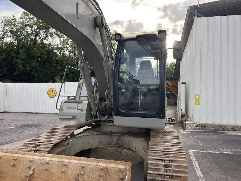 Liebherr R922 - Pásové rýpadlo: obrázok 3 Liebherr R922 - Pásové rýpadlo: obrázok 3
