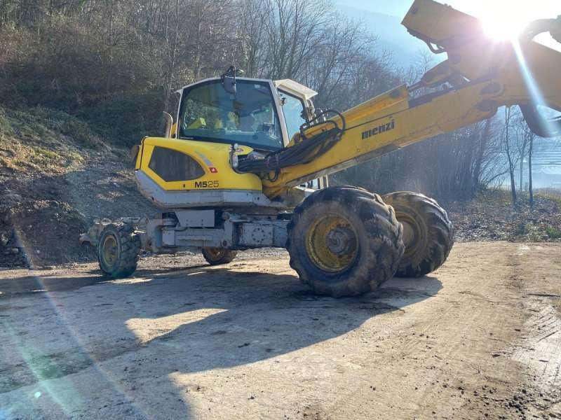 MENZI MUCK M525 - Kráčajúce rýpadlo: obrázok 2 MENZI MUCK M525 - Kráčajúce rýpadlo: obrázok 2