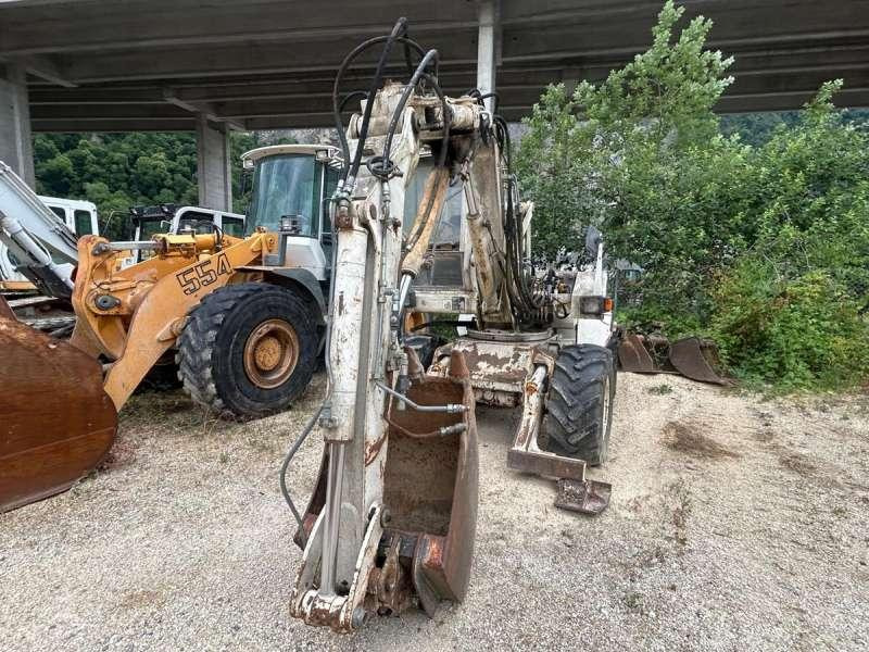 Kolesové rýpadlo Mecalac 8CXI: obrázok 24