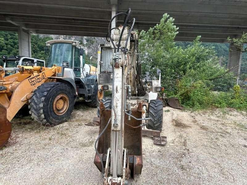 Kolesové rýpadlo Mecalac 8CXI: obrázok 23