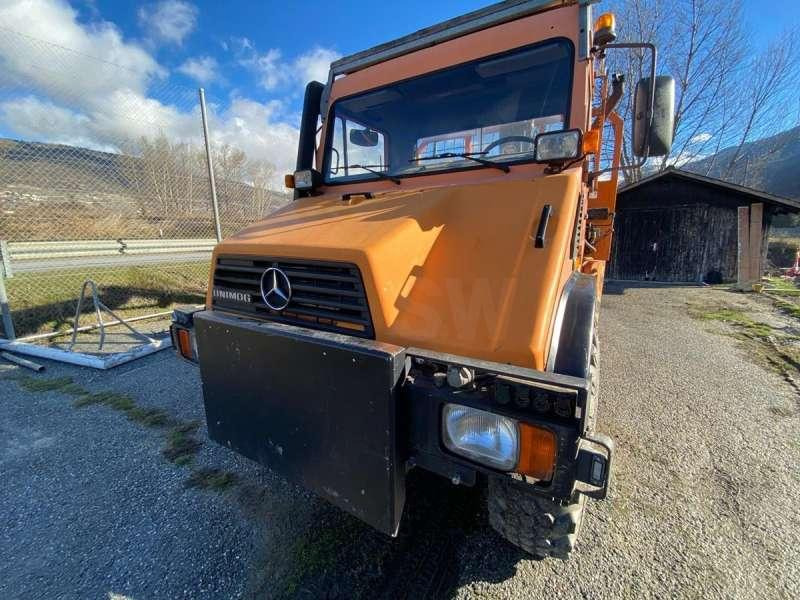Mercedes UNIMOG U 140 MACHINE SUISSE - Sklápač: obrázok 3 Mercedes UNIMOG U 140 MACHINE SUISSE - Sklápač: obrázok 3