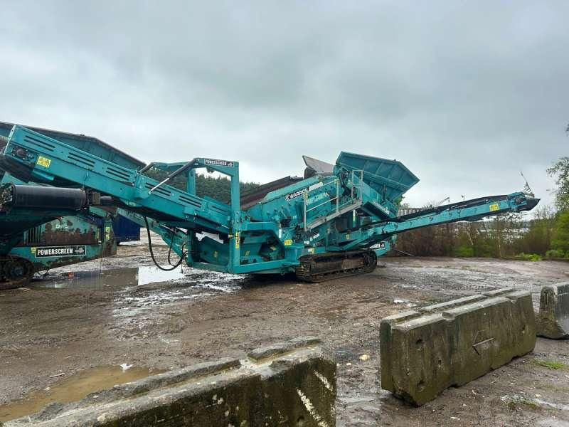 Powerscreen Cribleuse WARRIOR 1400 - Třídič: obrázok 4 Powerscreen Cribleuse WARRIOR 1400 - Třídič: obrázok 4