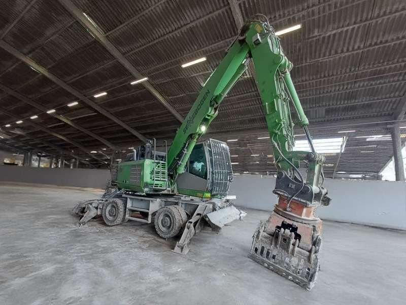 Sennebogen 818 - Překládkové rýpadlo: obrázok 2 Sennebogen 818 - Překládkové rýpadlo: obrázok 2