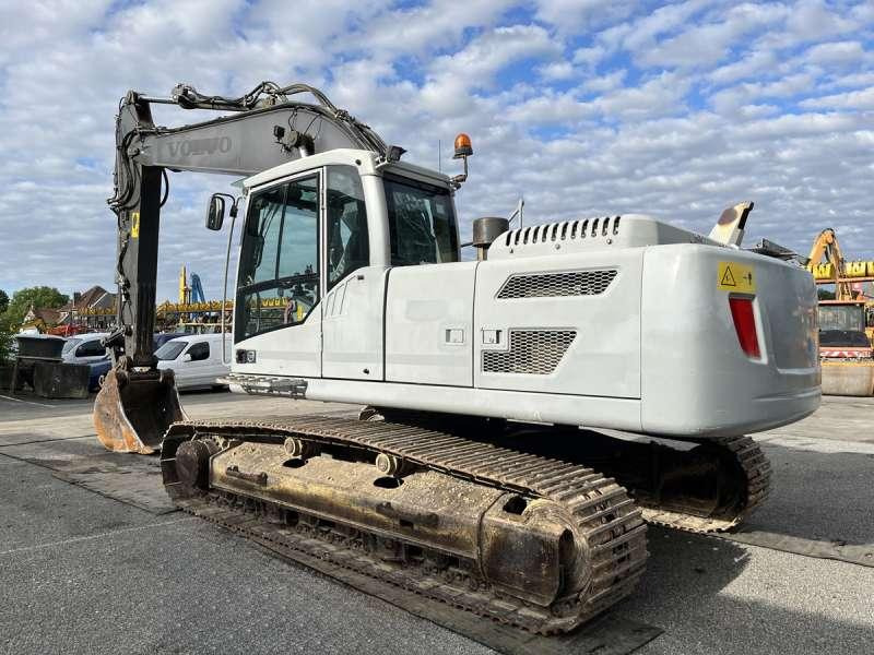 Volvo EC220DL - Pásové rýpadlo: obrázok 5 Volvo EC220DL - Pásové rýpadlo: obrázok 5