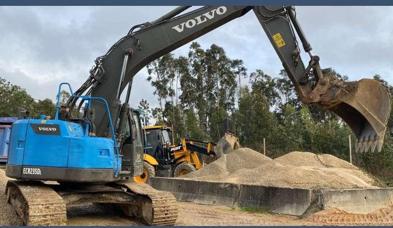 Volvo ECR235DL - Pásové rýpadlo: obrázok 1 Volvo ECR235DL - Pásové rýpadlo: obrázok 1