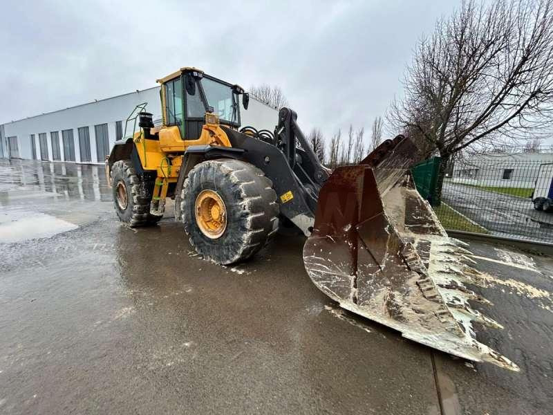 Volvo L220H - Kolesový nakladač: obrázok 2 Volvo L220H - Kolesový nakladač: obrázok 2