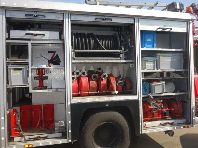 Hasičské vozidlo MAN 15 224-with winch 2500liter tank manual gearbox ,ziegler pomp: obrázok 18 Hasičské vozidlo MAN 15 224-with winch 2500liter tank manual gearbox ,ziegler pomp: obrázok 18