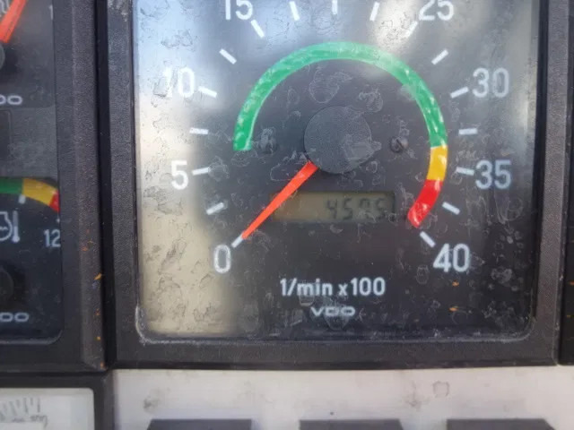 MAN 15 224-with winch 2500liter tank manual gearbox ,ziegler pomp - Hasičské vozidlo: obrázok 5 MAN 15 224-with winch 2500liter tank manual gearbox ,ziegler pomp - Hasičské vozidlo: obrázok 5