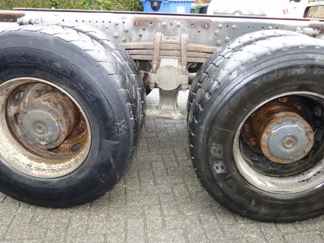 Mercedes-Benz Actros 3235 8x4 steelsprings,manual gearbox - Podvozek s kabinou: obrázok 5 Mercedes-Benz Actros 3235 8x4 steelsprings,manual gearbox - Podvozek s kabinou: obrázok 5