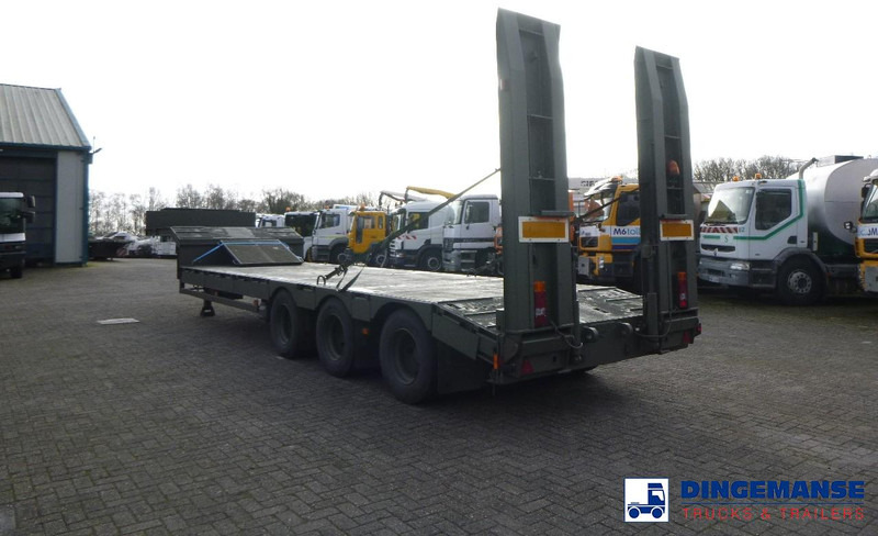 Broshuis 3-axle semi-lowbed trailer E-2130 / 73 t + ramps - Náves podvalník: obrázok 4 Broshuis 3-axle semi-lowbed trailer E-2130 / 73 t + ramps - Náves podvalník: obrázok 4