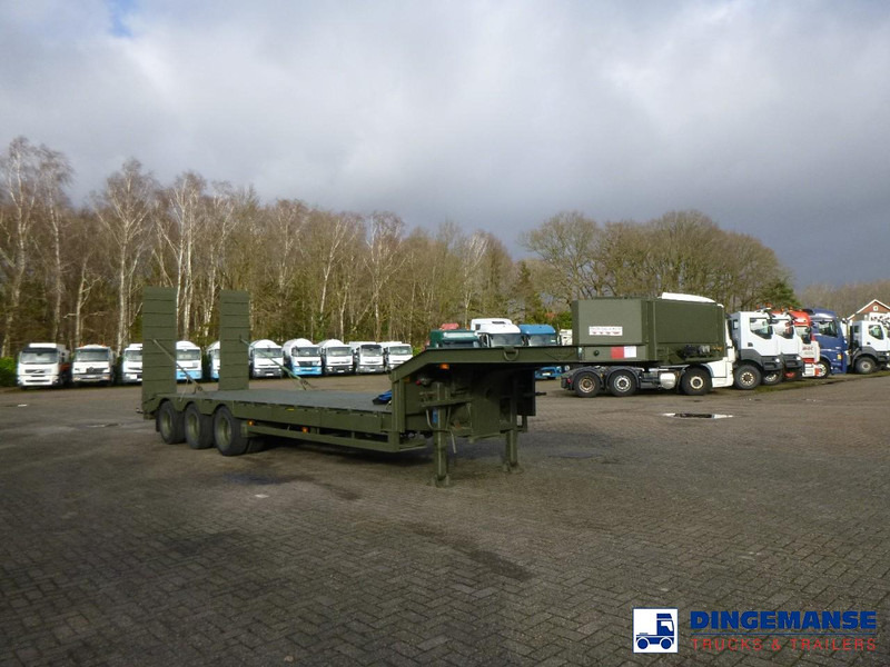 Broshuis 3-axle semi-lowbed trailer E-2130 / 73 t + ramps - Náves podvalník: obrázok 2 Broshuis 3-axle semi-lowbed trailer E-2130 / 73 t + ramps - Náves podvalník: obrázok 2
