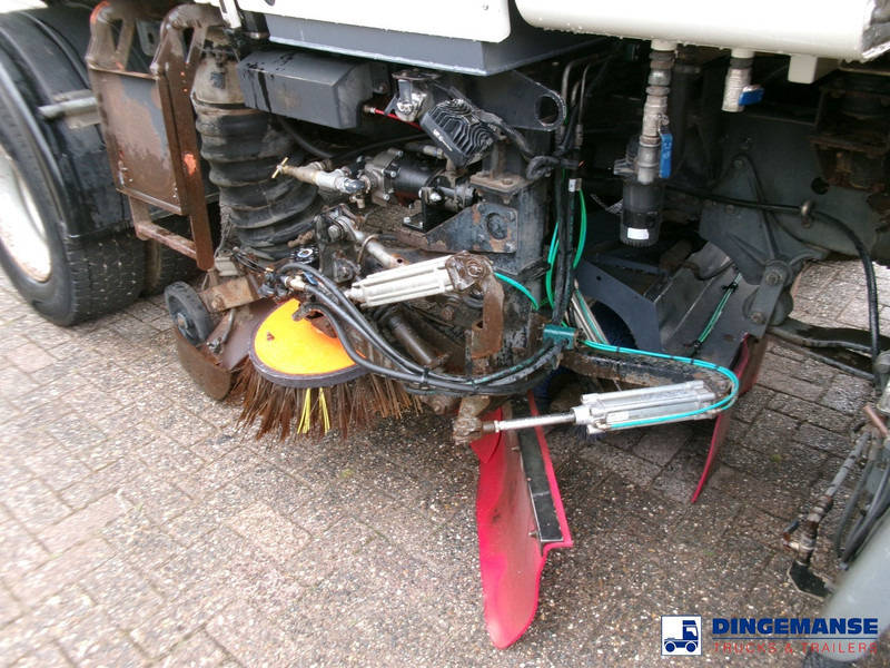 DAF LF 55.220 4x2 Scarab sweeper - Zametacie vozidlo: obrázok 5 DAF LF 55.220 4x2 Scarab sweeper - Zametacie vozidlo: obrázok 5