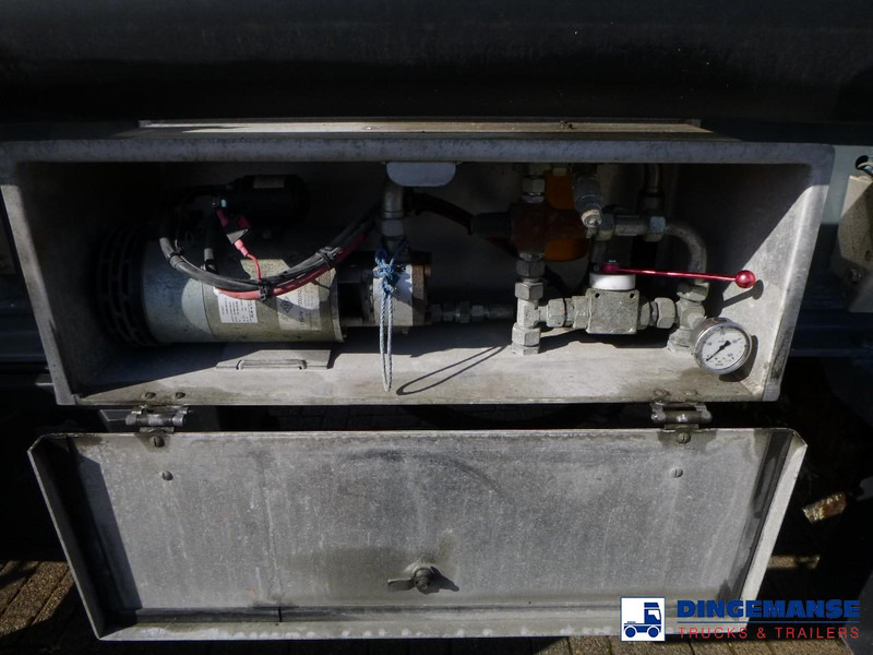 Gofa Powder tank alu 58 m3 (tipping) - Cisternový náves: obrázok 5 Gofa Powder tank alu 58 m3 (tipping) - Cisternový náves: obrázok 5