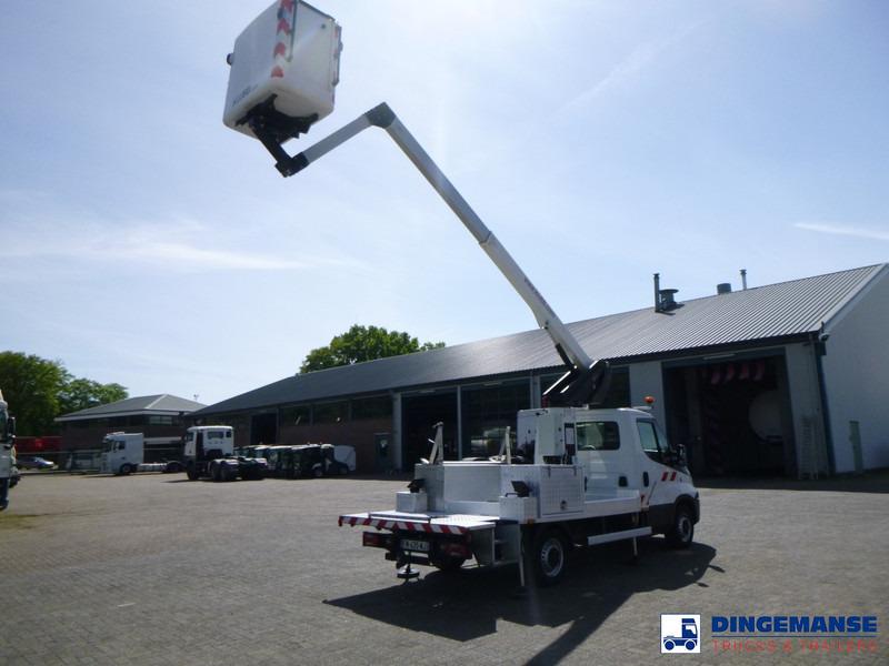 Iveco Daily 35-140 4x2 Euro 6 Klubb K26 manlift - Pracovná plošina: obrázok 4 Iveco Daily 35-140 4x2 Euro 6 Klubb K26 manlift - Pracovná plošina: obrázok 4