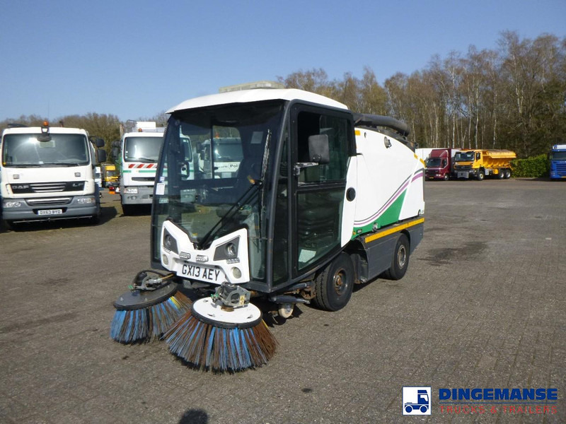 Johnston C202 compact street sweeper - Zametacie vozidlo: obrázok 1 Johnston C202 compact street sweeper - Zametacie vozidlo: obrázok 1