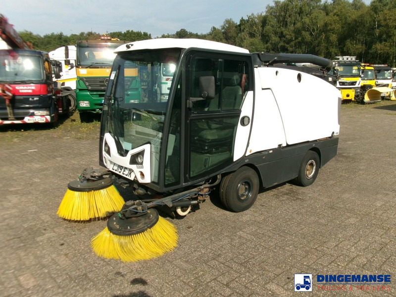 Johnston C202 compact street sweeper - Zametacie vozidlo: obrázok 1 Johnston C202 compact street sweeper - Zametacie vozidlo: obrázok 1