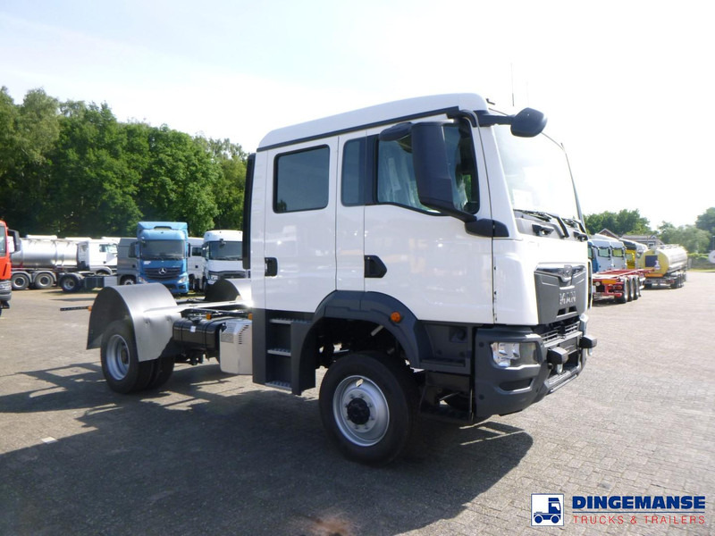 MAN TGM 13.320 4X4 BL chassis / new/unused - Podvozek s kabinou: obrázok 2 MAN TGM 13.320 4X4 BL chassis / new/unused - Podvozek s kabinou: obrázok 2