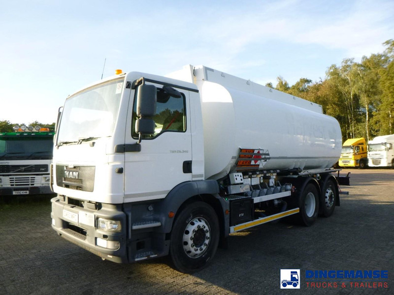 MAN TGM 26.340 6X2 RHD fuel tank 21 m3 / 5 comp - Cisternové vozidlo: obrázok 1 MAN TGM 26.340 6X2 RHD fuel tank 21 m3 / 5 comp - Cisternové vozidlo: obrázok 1