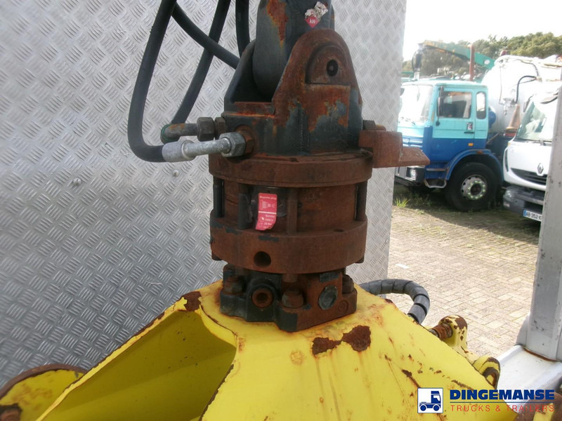 Auto s hydraulickou rukou Mercedes-Benz Actros 2663 6x4 Euro 6 loglift F96 crane timber truck: obrázok 19