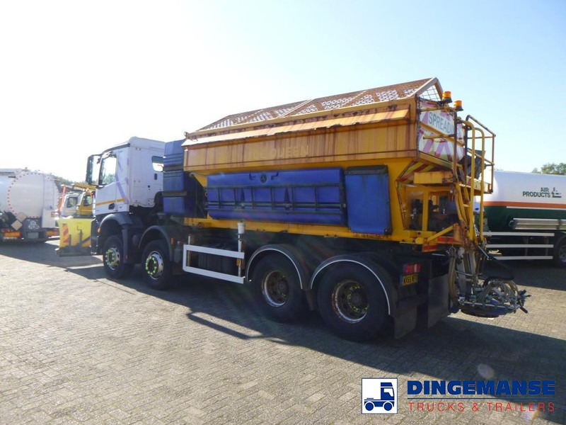 Mercedes-Benz Arocs 3240 8x4 RHD Schmidt snow plough / gritter - Vozidlo na odpratávanie snehu: obrázok 3 Mercedes-Benz Arocs 3240 8x4 RHD Schmidt snow plough / gritter - Vozidlo na odpratávanie snehu: obrázok 3