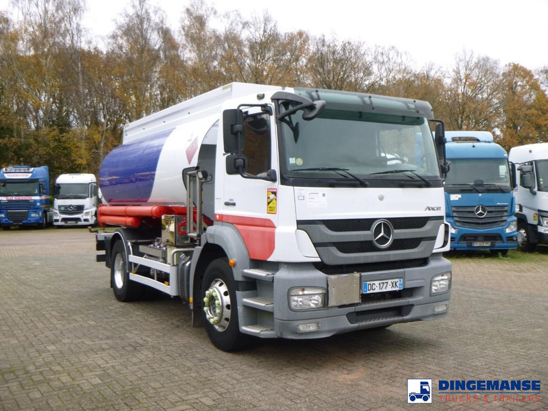 Mercedes-Benz Axor 1824 4x2 fuel tank 14.2 m3 / 4 comp - Cisternové vozidlo: obrázok 2 Mercedes-Benz Axor 1824 4x2 fuel tank 14.2 m3 / 4 comp - Cisternové vozidlo: obrázok 2