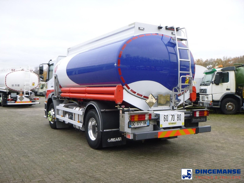 Mercedes-Benz Axor 1824 4x2 fuel tank 14.2 m3 / 4 comp - Cisternové vozidlo: obrázok 4 Mercedes-Benz Axor 1824 4x2 fuel tank 14.2 m3 / 4 comp - Cisternové vozidlo: obrázok 4