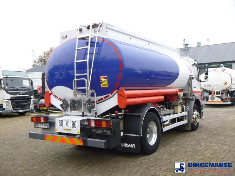 Mercedes-Benz Axor 1824 4x2 fuel tank 14.2 m3 / 4 comp - Cisternové vozidlo: obrázok 3 Mercedes-Benz Axor 1824 4x2 fuel tank 14.2 m3 / 4 comp - Cisternové vozidlo: obrázok 3