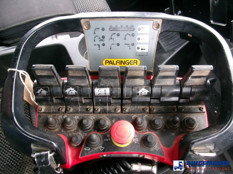 Leasing Mercedes-Benz Axor 2529 6x2 RHD + Palfinger PK26002 EH crane Mercedes-Benz Axor 2529 6x2 RHD + Palfinger PK26002 EH crane: obrázok 14 Leasing Mercedes-Benz Axor 2529 6x2 RHD + Palfinger PK26002 EH crane Mercedes-Benz Axor 2529 6x2 RHD + Palfinger PK26002 EH crane: obrázok 14