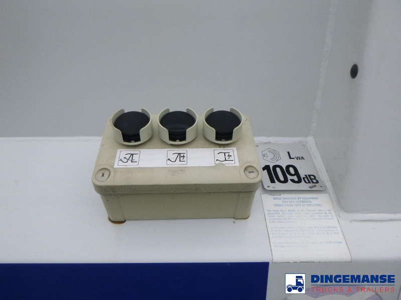 Auto na odvoz odpadu Mercedes-Benz Econic 2629 6x4 RHD Heil refuse truck: obrázok 15 Auto na odvoz odpadu Mercedes-Benz Econic 2629 6x4 RHD Heil refuse truck: obrázok 15