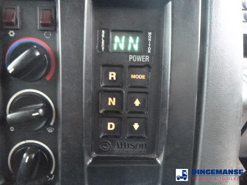 Auto na odvoz odpadu Mercedes-Benz Econic 3233 8X4 RHD Euro 5 refuse truck: obrázok 16