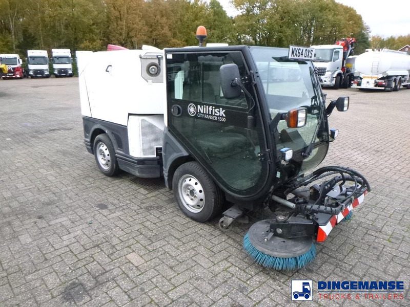 Nilfisk City Ranger CR 3500 Street sweeper - Zametacie vozidlo: obrázok 2 Nilfisk City Ranger CR 3500 Street sweeper - Zametacie vozidlo: obrázok 2