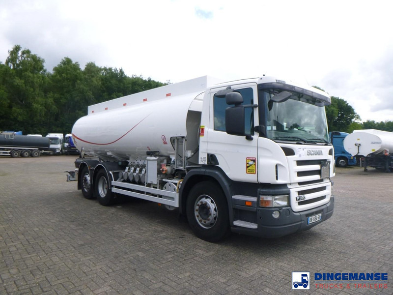 Scania P 320 DB 6X2 fuel tank 18.8 m3 / 5 comp - Cisternové vozidlo: obrázok 2 Scania P 320 DB 6X2 fuel tank 18.8 m3 / 5 comp - Cisternové vozidlo: obrázok 2