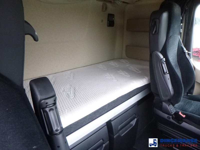 Ťahač Mercedes-Benz Actros 1851 4x2 Euro 6 + Retarder: obrázok 18