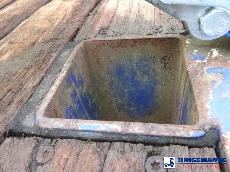 Tirsan 3 axle Platform trailer - Plošinový/ Valníkový náves: obrázok 2 Tirsan 3 axle Platform trailer - Plošinový/ Valníkový náves: obrázok 2