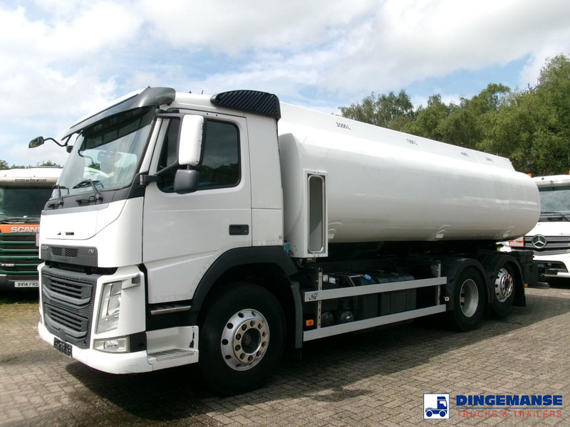 Volvo FM 380 6X2 fuel tank 20.6 m3 / 4 comp - Cisternové vozidlo: obrázok 1 Volvo FM 380 6X2 fuel tank 20.6 m3 / 4 comp - Cisternové vozidlo: obrázok 1