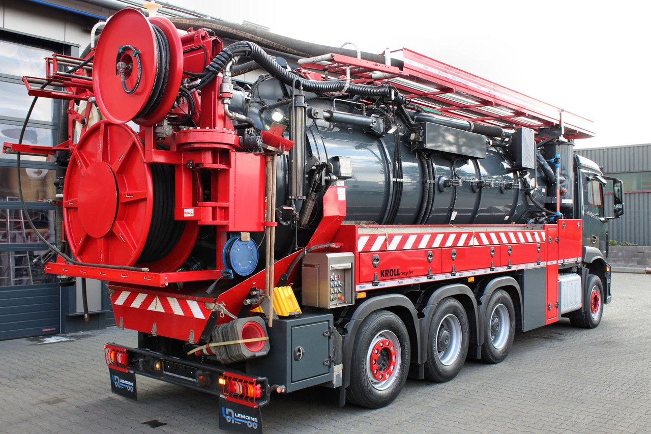 Mercedes-Benz AROCS 3246 8x4 Kroll 16m³ WRG Winterheizung -15C - Fekálne vozidlo: obrázok 4 Mercedes-Benz AROCS 3246 8x4 Kroll 16m³ WRG Winterheizung -15C - Fekálne vozidlo: obrázok 4