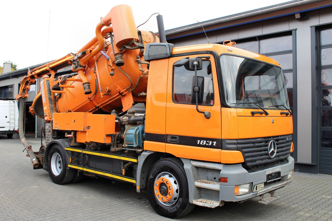 Mercedes-Benz Actros 1831 4x2 Hellmers 6,5m³ V2A INOX Kipper - Fekálne vozidlo: obrázok 1 Mercedes-Benz Actros 1831 4x2 Hellmers 6,5m³ V2A INOX Kipper - Fekálne vozidlo: obrázok 1