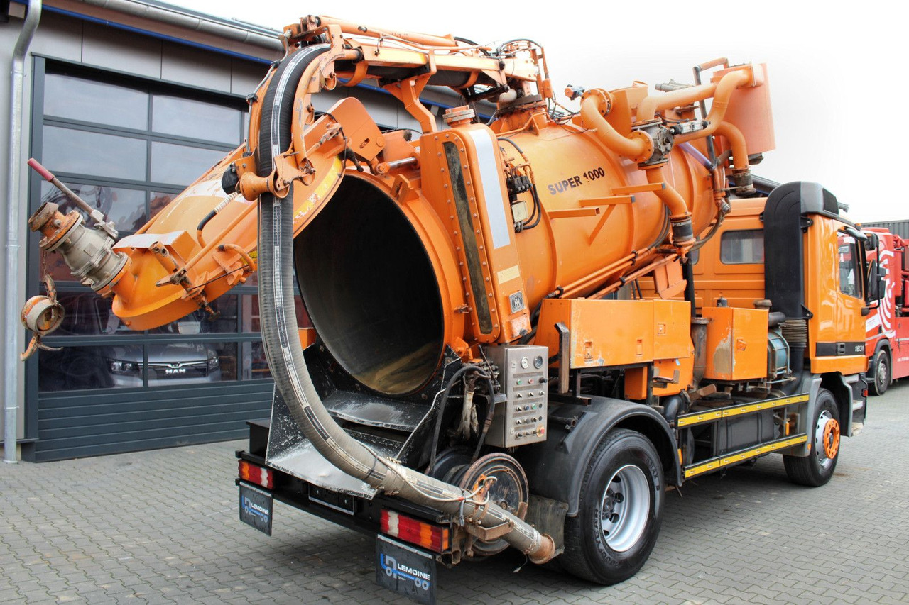 Mercedes-Benz Actros 1831 4x2 Hellmers 6,5m³ V2A INOX Kipper - Fekálne vozidlo: obrázok 4 Mercedes-Benz Actros 1831 4x2 Hellmers 6,5m³ V2A INOX Kipper - Fekálne vozidlo: obrázok 4