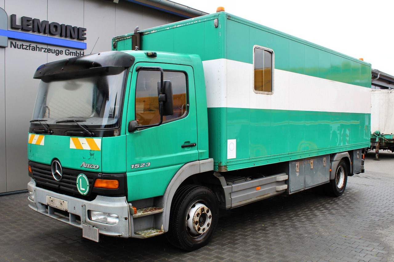 Mercedes-Benz Atego 1523 4x2 Koffer +AHK kein 1517 1518 1528 - Dodávka skriňová nadstavba: obrázok 2 Mercedes-Benz Atego 1523 4x2 Koffer +AHK kein 1517 1518 1528 - Dodávka skriňová nadstavba: obrázok 2