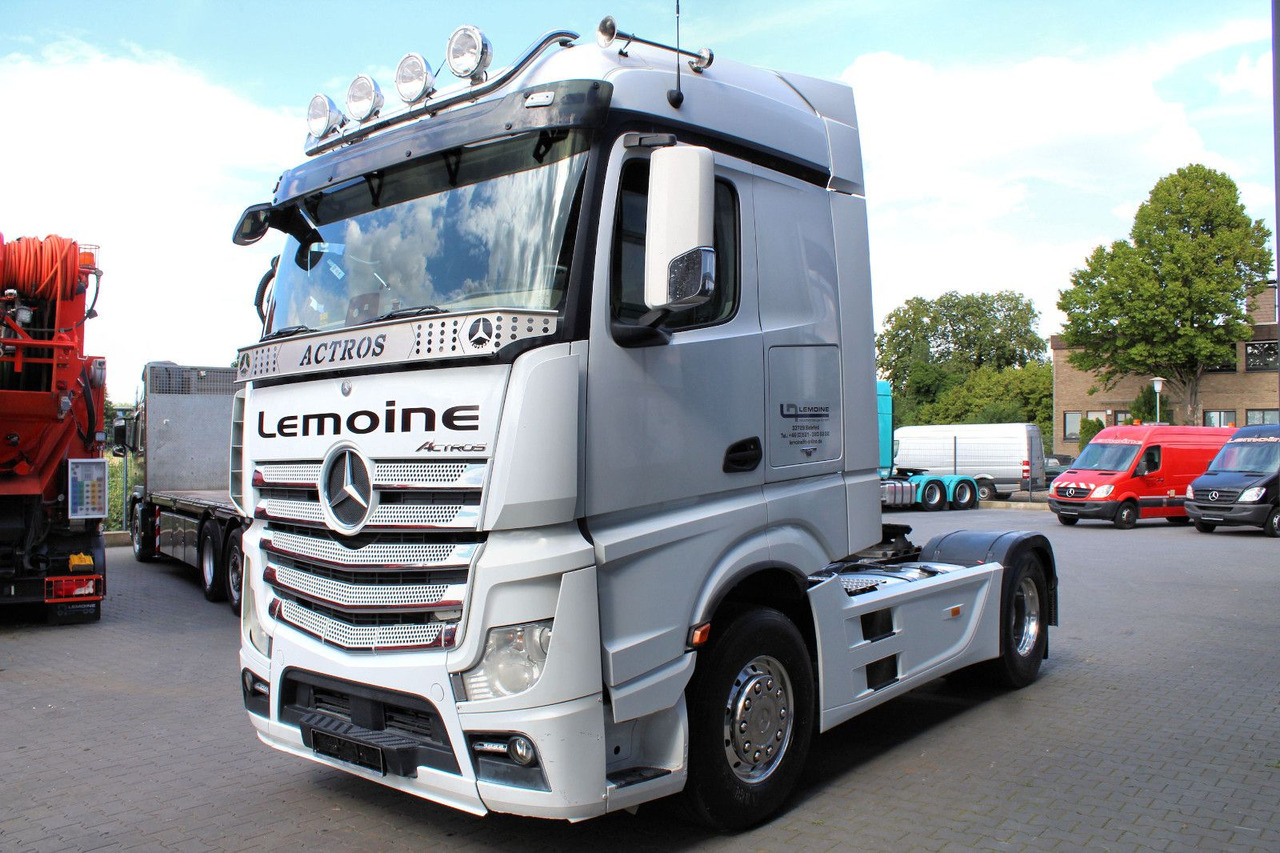 Mercedes-Benz Actros 1853 4x2 LS +Hydraulik + neuer AT-Motor - Ťahač: obrázok 3 Mercedes-Benz Actros 1853 4x2 LS +Hydraulik + neuer AT-Motor - Ťahač: obrázok 3