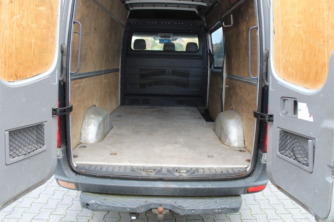 Volkswagen Crafter 2.5 TDI Kasten 3,5 t + AHK, Klima, - Furgon: obrázok 5 Volkswagen Crafter 2.5 TDI Kasten 3,5 t + AHK, Klima, - Furgon: obrázok 5