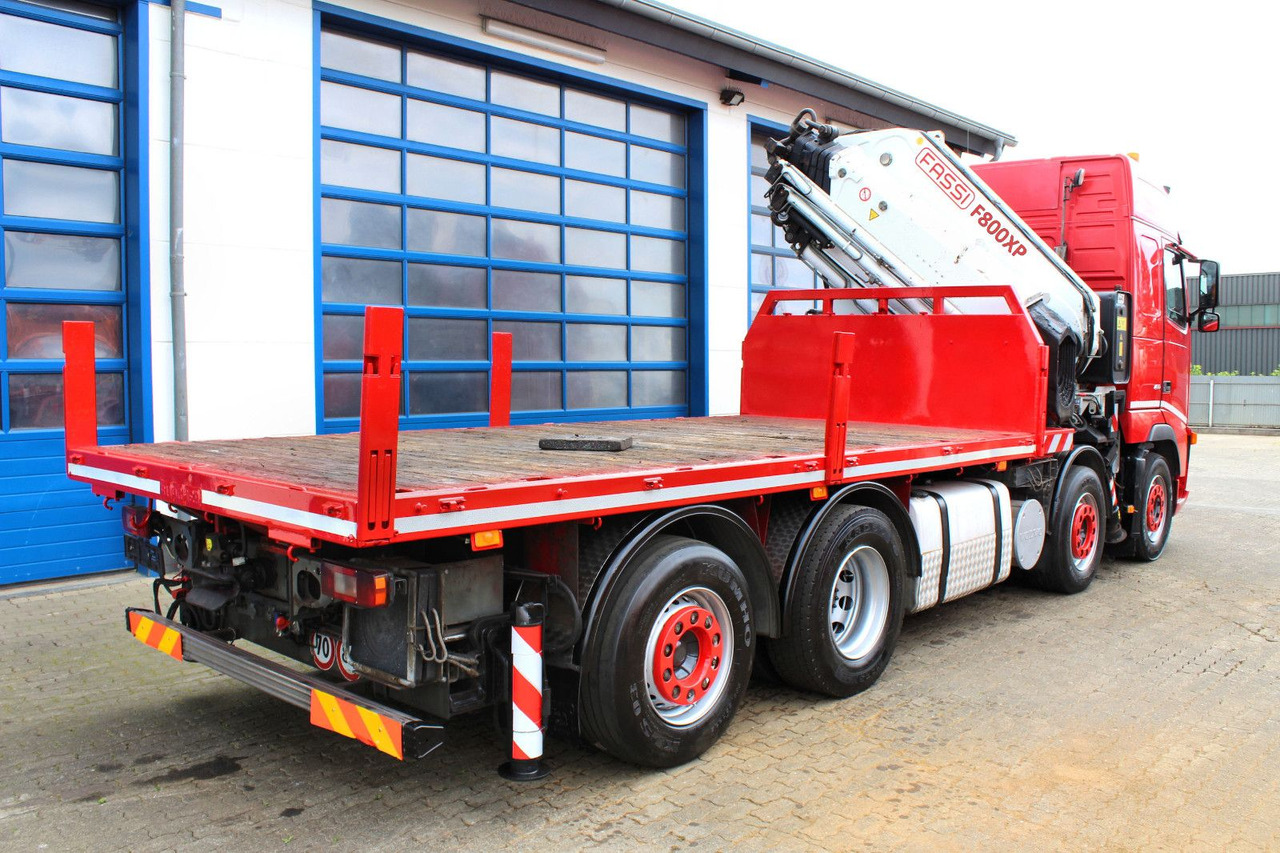 Volvo 480 8x2 Pritsche + FASSI F800XP Kran 6x - Valníkový/ Plošinový nákladný automobil, Auto s hydraulickou rukou: obrázok 2 Volvo 480 8x2 Pritsche + FASSI F800XP Kran 6x - Valníkový/ Plošinový nákladný automobil, Auto s hydraulickou rukou: obrázok 2