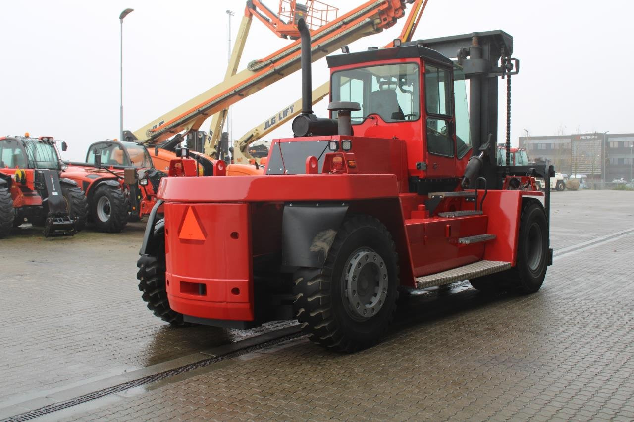 Kalmar DCD200-12LB - Dieselový vysokozdvižný vozík: obrázok 3 Kalmar DCD200-12LB - Dieselový vysokozdvižný vozík: obrázok 3