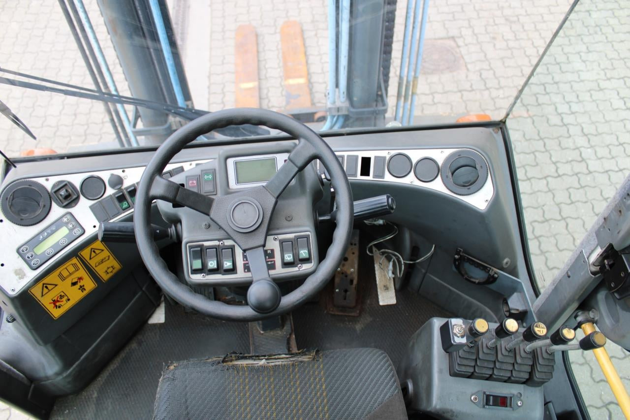 Kalmar DCE90-6L - Dieselový vysokozdvižný vozík: obrázok 4 Kalmar DCE90-6L - Dieselový vysokozdvižný vozík: obrázok 4