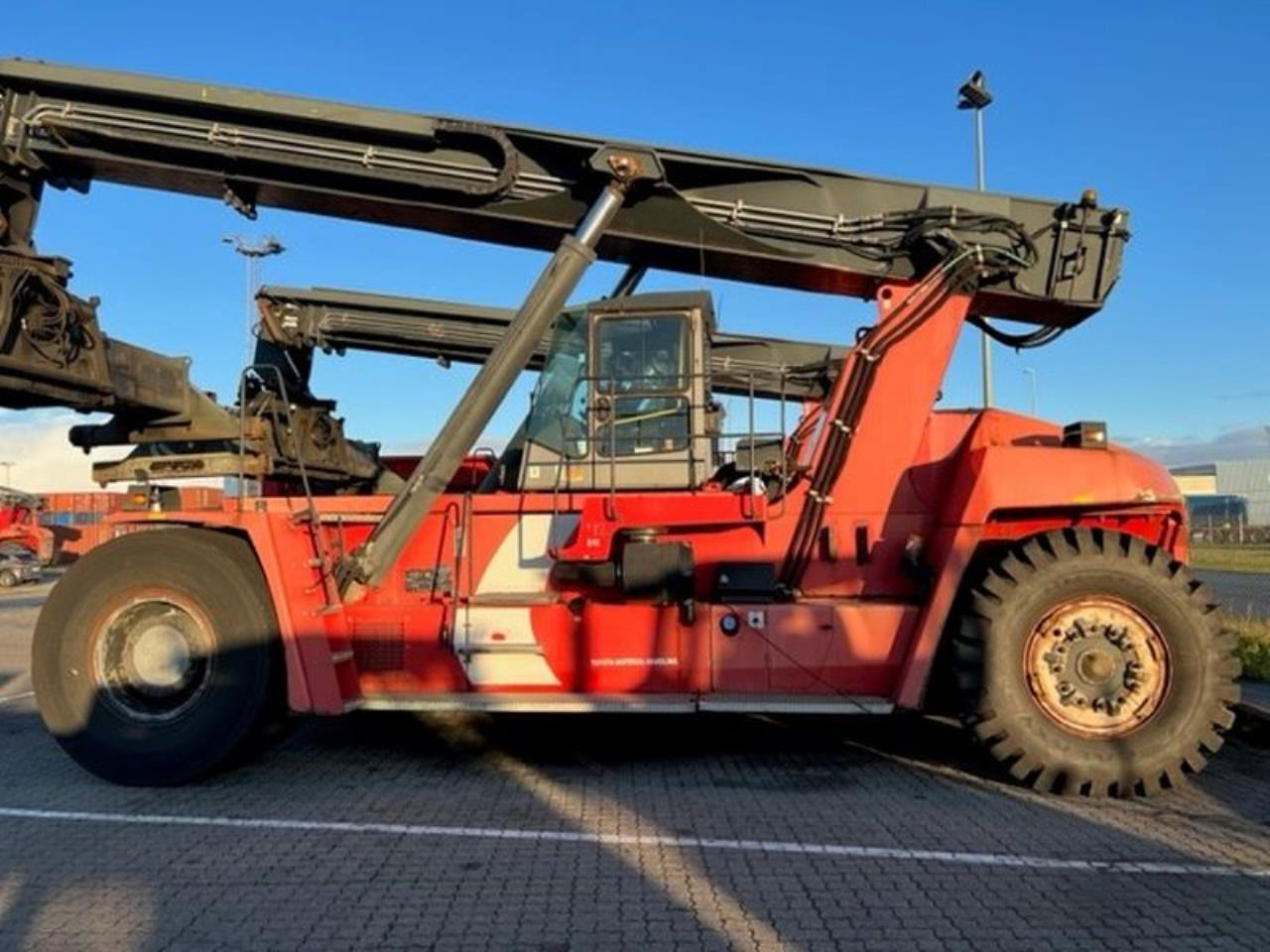 Kalmar DRF450-65S6X - Ramenový prekladač: obrázok 1 Kalmar DRF450-65S6X - Ramenový prekladač: obrázok 1