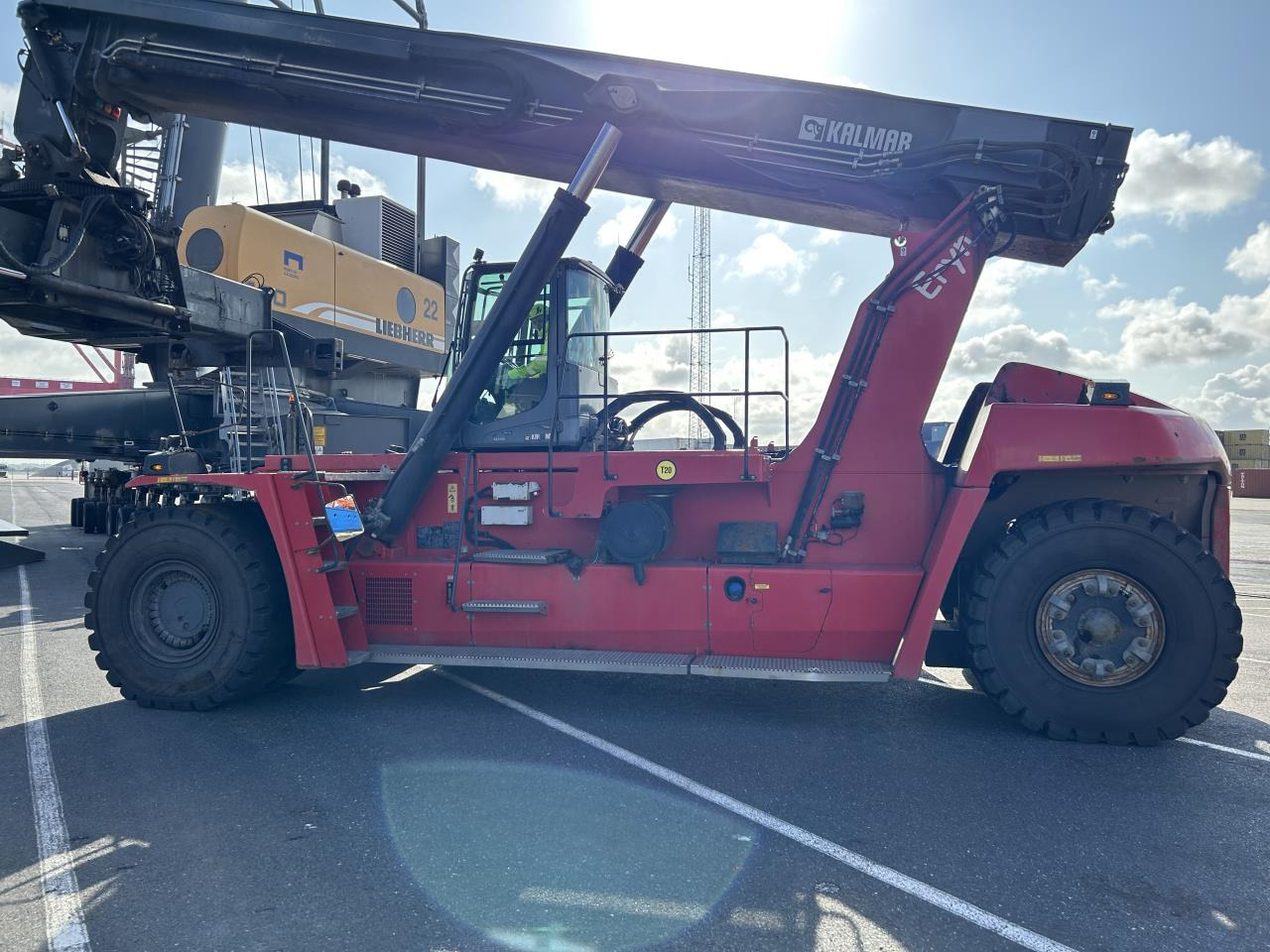 Kalmar DRG450-65S5 - Ramenový prekladač: obrázok 1 Kalmar DRG450-65S5 - Ramenový prekladač: obrázok 1