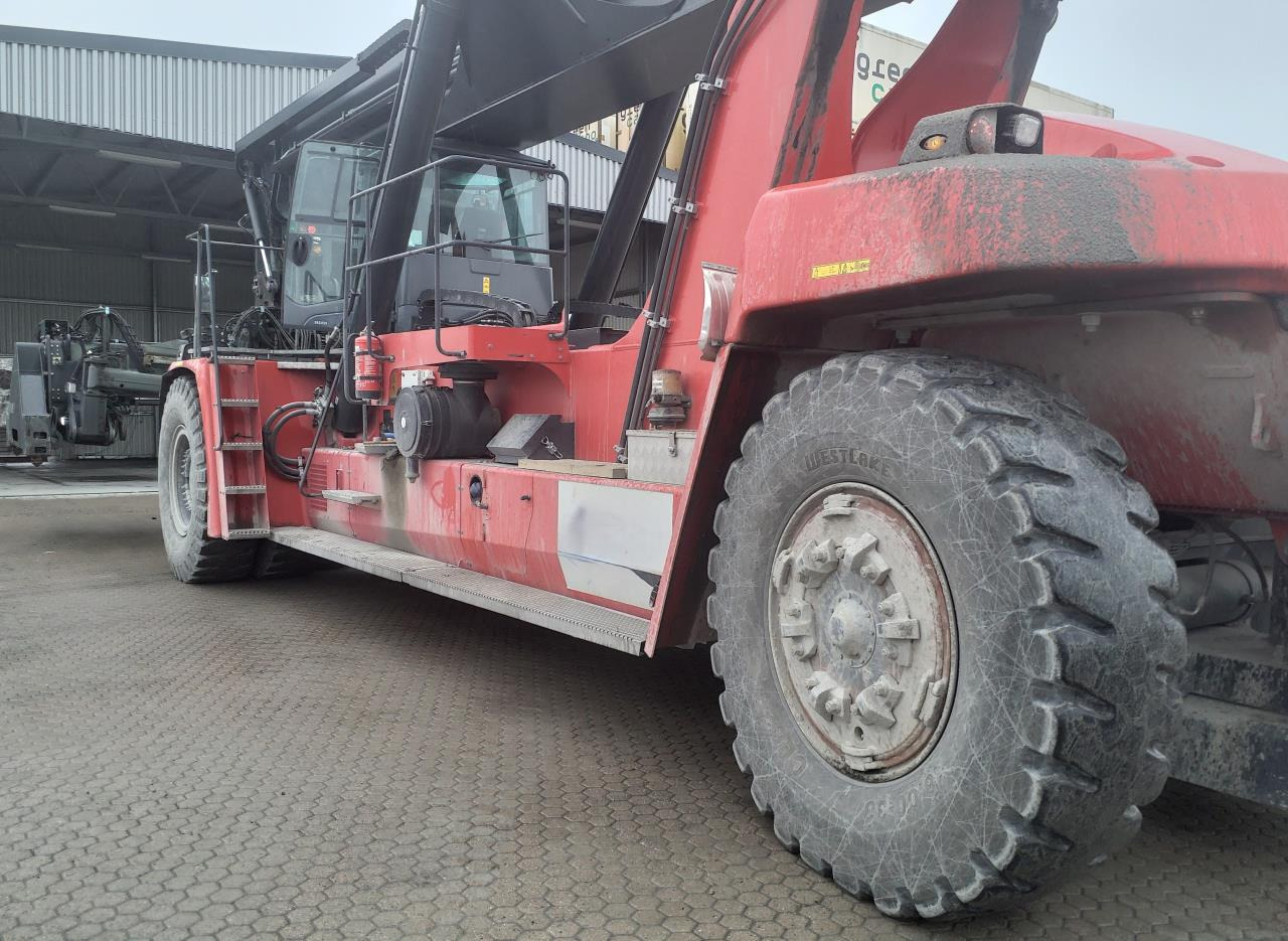 Kalmar DRG450-75C5XS - Ramenový prekladač: obrázok 2 Kalmar DRG450-75C5XS - Ramenový prekladač: obrázok 2