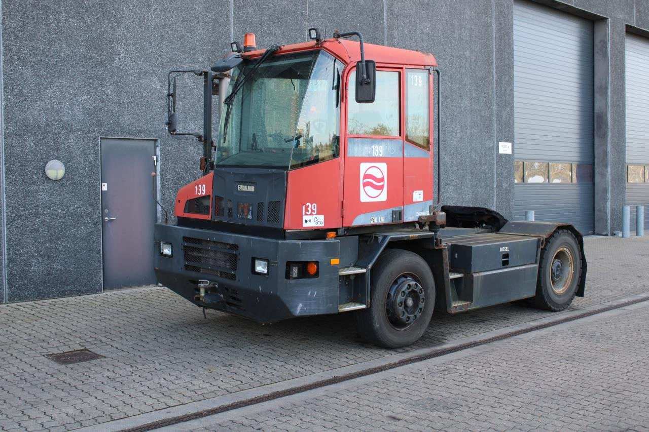 Kalmar TT618I - Terminálový ťahač: obrázok 2 Kalmar TT618I - Terminálový ťahač: obrázok 2